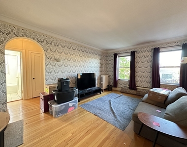 918 Green Bay Road - Photo Thumbnail 9