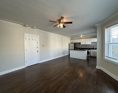 918 Green Bay Road - Photo Thumbnail 15