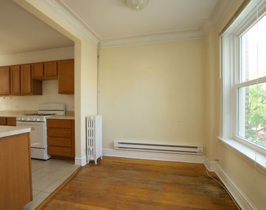 918 Green Bay Road - Photo Thumbnail 5
