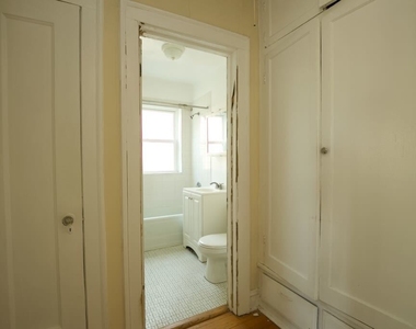 918 Green Bay Road - Photo Thumbnail 17