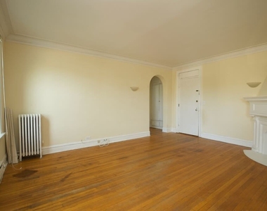 918 Green Bay Road - Photo Thumbnail 6