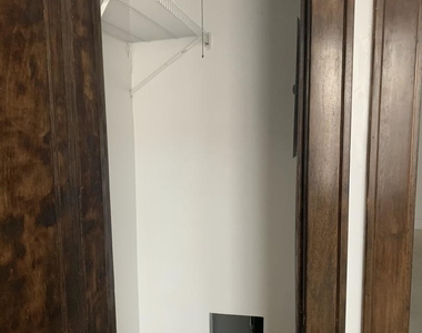 6229 N Claremont Avenue - Photo Thumbnail 6
