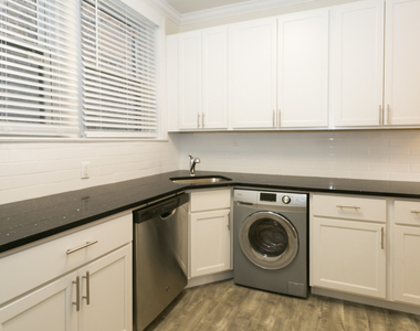 1132 Maple Avenue - Photo Thumbnail 1