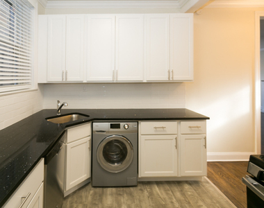 1132 Maple Avenue - Photo Thumbnail 2