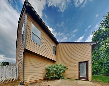 3742 Humber Court - Photo Thumbnail 16
