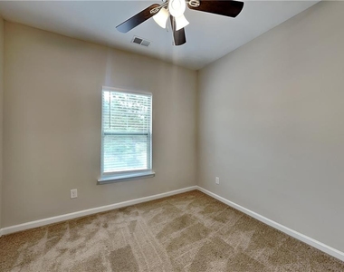 3742 Humber Court - Photo Thumbnail 14
