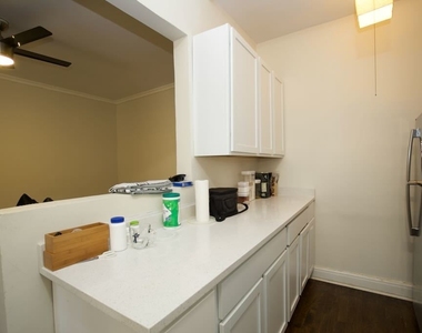 945 Judson Avenue - Photo Thumbnail 4