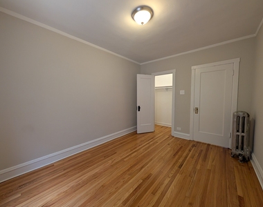 2706 N Spaulding Avenue - Photo Thumbnail 9