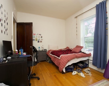 312 Lee Street - Photo Thumbnail 13