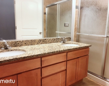3607 W 53rd Street - Photo Thumbnail 15