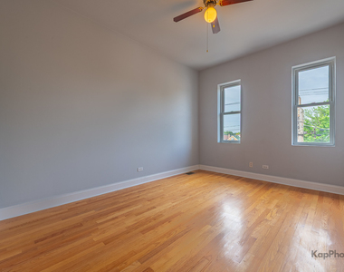 3607 W 53rd Street - Photo Thumbnail 13