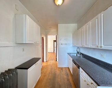 943 Judson Avenue - Photo Thumbnail 7