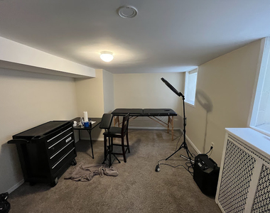 5126 W Cullom Avenue - Photo Thumbnail 5