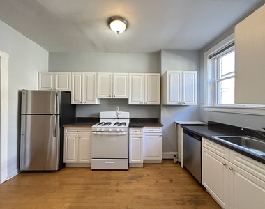 805 Judson Avenue - Photo Thumbnail 1