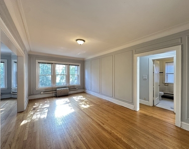 805 Judson Avenue - Photo Thumbnail 5