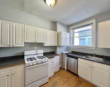 805 Judson Avenue - Photo Thumbnail 2