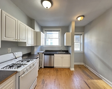805 Judson Avenue - Photo Thumbnail 3