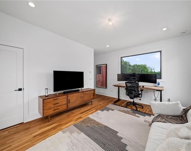 94 Whitefoord Avenue Ne - Photo Thumbnail 29