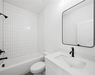 94 Whitefoord Avenue Ne - Photo Thumbnail 31