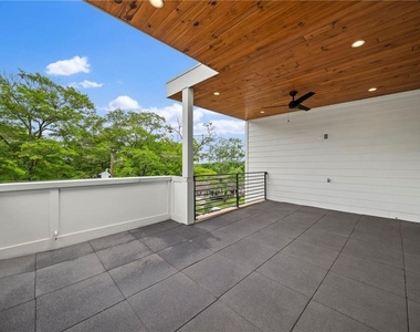 94 Whitefoord Avenue Ne - Photo Thumbnail 33