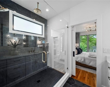 94 Whitefoord Avenue Ne - Photo Thumbnail 21