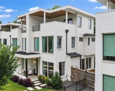 94 Whitefoord Avenue Ne - Photo Thumbnail 34