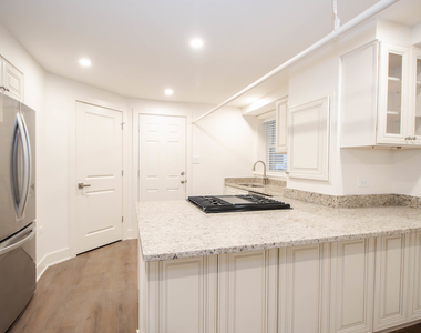 1319 W Early Avenue - Photo Thumbnail 4