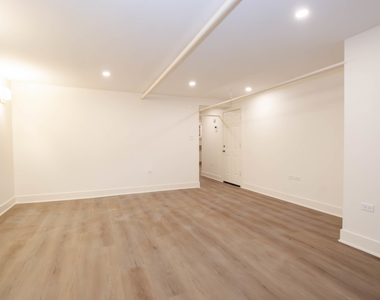 1319 W Early Avenue - Photo Thumbnail 10
