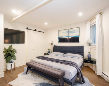1319 W Early Avenue - Photo Thumbnail 14