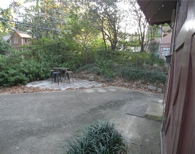 1197 Stillwood Drive Ne - Photo Thumbnail 2