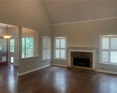 3935 Melody Mizer Lane - Photo Thumbnail 12