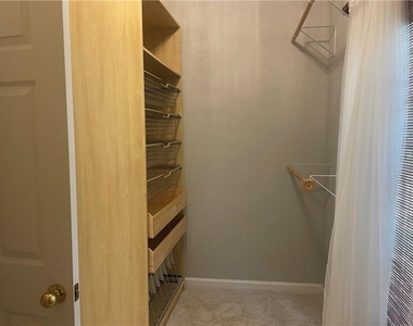3935 Melody Mizer Lane - Photo Thumbnail 6