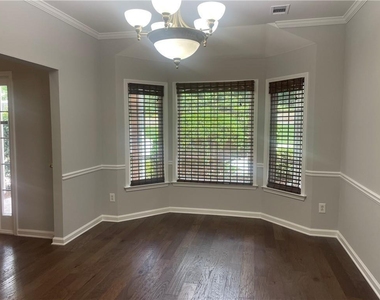 3935 Melody Mizer Lane - Photo Thumbnail 11