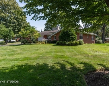 410 Prairie Avenue - Photo Thumbnail 2