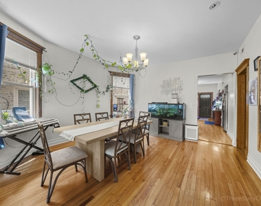 2254 N Avers Avenue - Photo Thumbnail 6