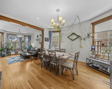 2254 N Avers Avenue - Photo Thumbnail 5