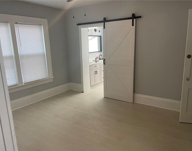 1619 Stokes Avenue Sw - Photo Thumbnail 6