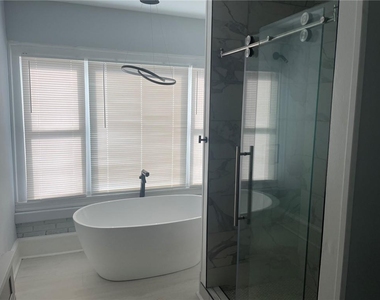1619 Stokes Avenue Sw - Photo Thumbnail 4