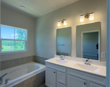 942 Sugar Vista Circle - Photo Thumbnail 12