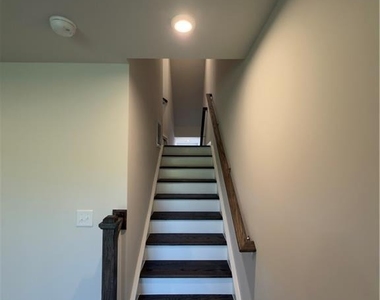 942 Sugar Vista Circle - Photo Thumbnail 35