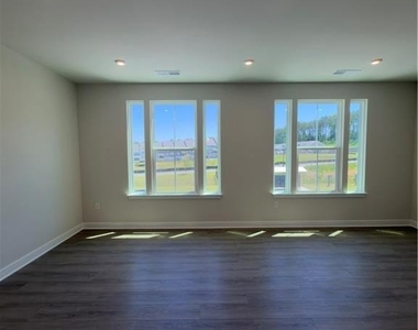 942 Sugar Vista Circle - Photo Thumbnail 25