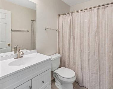 417 Cobbler Court - Photo Thumbnail 13