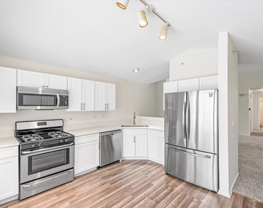 417 Cobbler Court - Photo Thumbnail 15