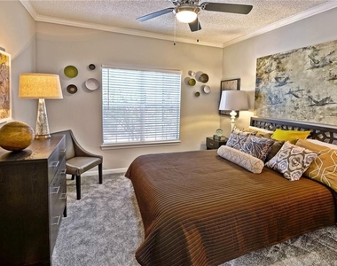 6210 Peachtree Dunwoody Road - Photo Thumbnail 3