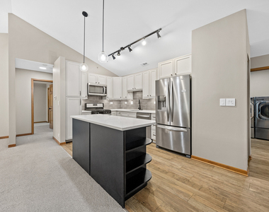 5s560 Paxton Drive - Photo Thumbnail 7