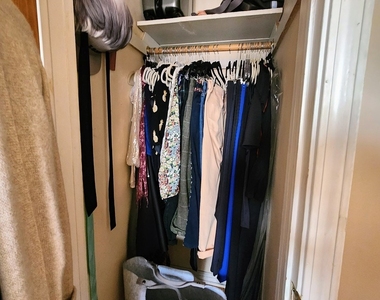 2218 N Saint Louis Avenue - Photo Thumbnail 9