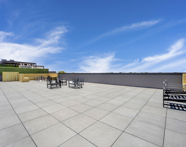 4920 N Lincoln Avenue - Photo Thumbnail 23