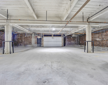 4920 N Lincoln Avenue - Photo Thumbnail 28