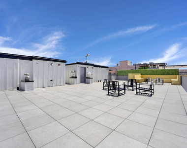 4920 N Lincoln Avenue - Photo Thumbnail 21