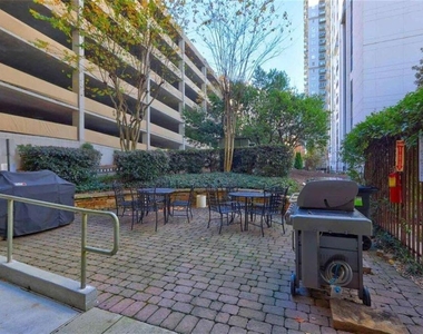 1101 Juniper Street - Photo Thumbnail 26